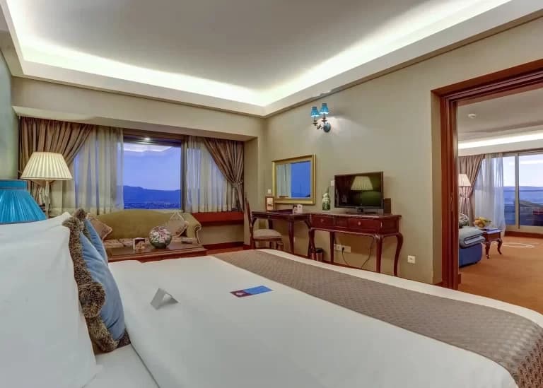 image-gallery